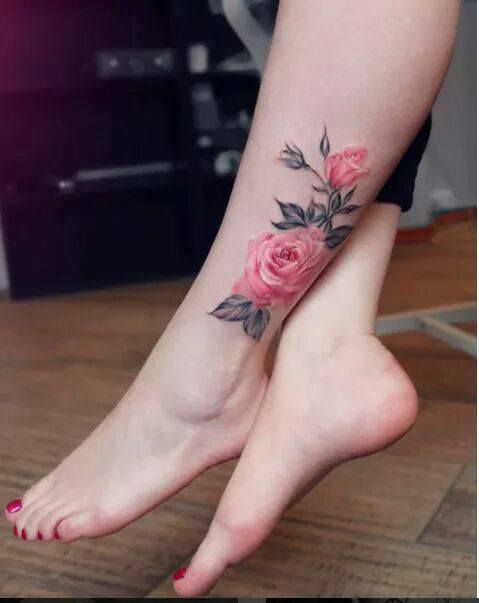 Hình xăm hoa hồng ở chân 1