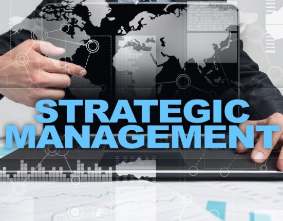 quan-tri-chien-luoc-ba08